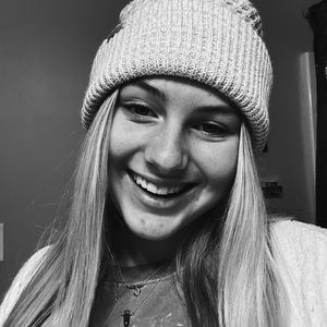 Meet your Posher, Macey